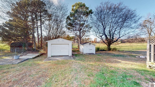155 County Line Rd, Paducah, KY 42003 - view of green lawn featuring a storage unit