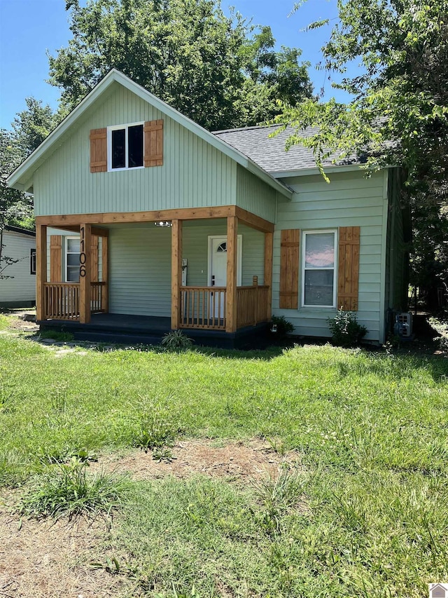 view of front of house featuring a front lawn and a porch