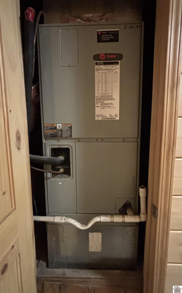 utilities with heating unit