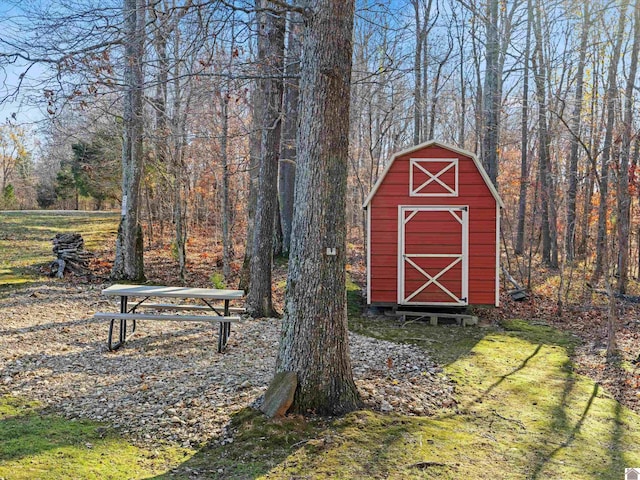 view of outdoor structure