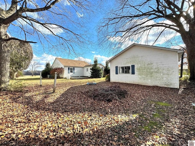 view of home's exterior