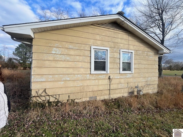 view of home's exterior