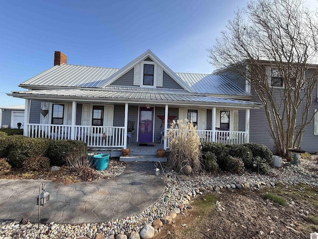 view of front facade featuring a porch