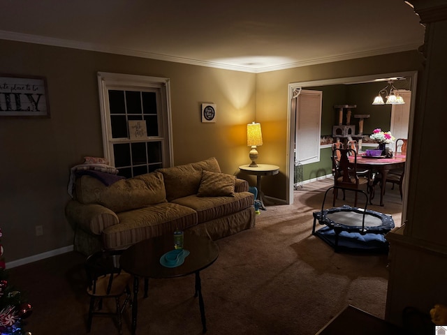 living room featuring carpet, crown molding, and a chandelier