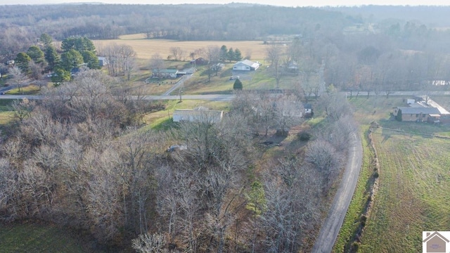 birds eye view of property featuring a rural view