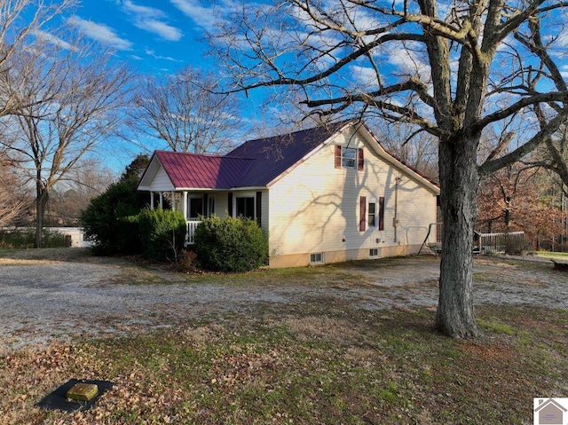 view of property exterior