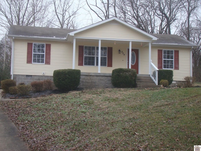 single story home with a front yard