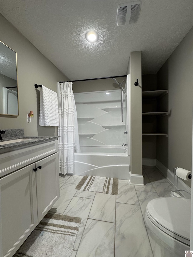 full bathroom with a textured ceiling, toilet, vanity, and shower / tub combo