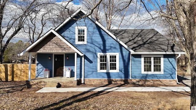 view of front of property