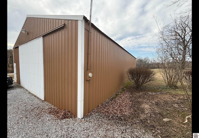 view of outbuilding