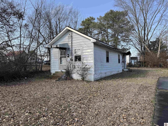 view of home's exterior