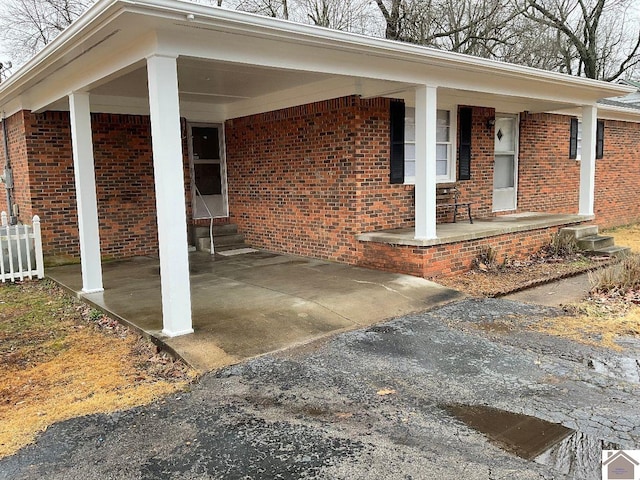 view of patio / terrace with a porch