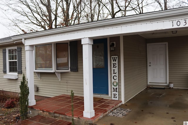 view of property entrance