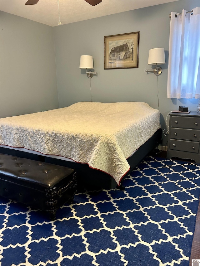 bedroom featuring ceiling fan