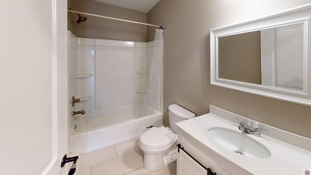 2206 Traci Dr, Murray, KY 42071 - bathroom with toilet, vanity, tile patterned floors, and shower / bathtub combination with curtain