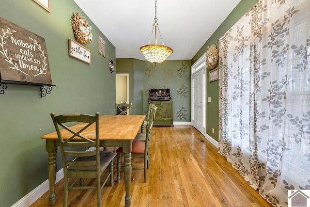 dining area featuring light hardwood / wood-style floors