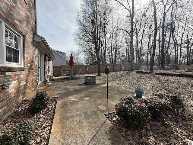 view of patio featuring a fenced backyard