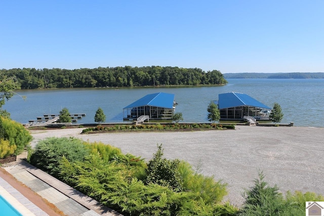 Deepwood Dr, Murray, KY 42071
