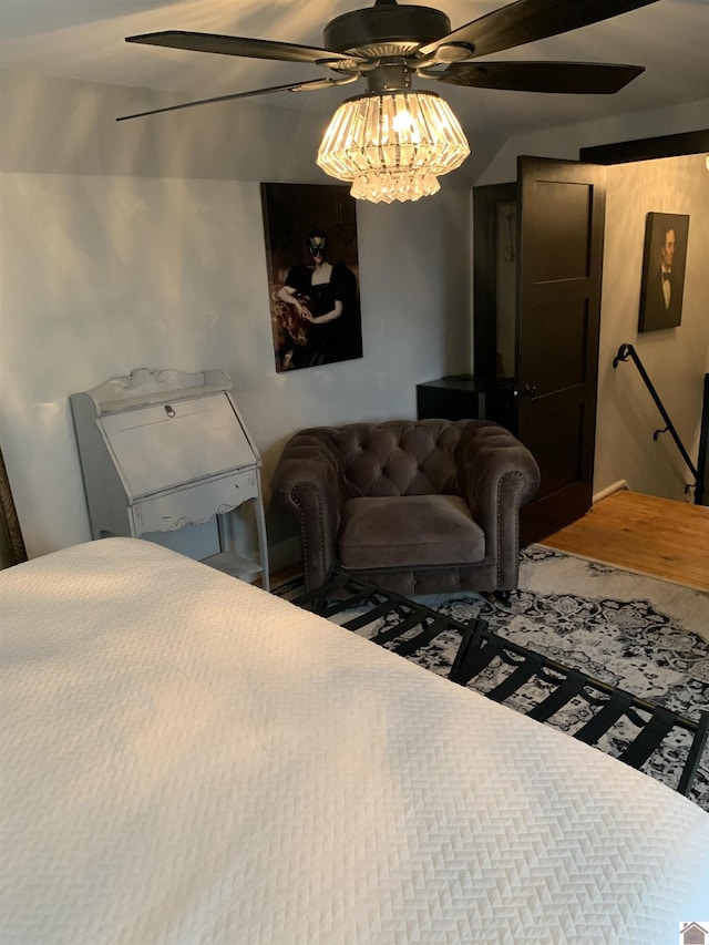 bedroom featuring a ceiling fan