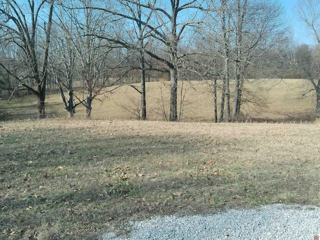 Listing photo 2 for 5116 Benton Rd, Paducah KY 42003