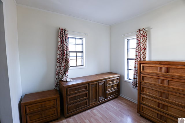 living area with light wood-style flooring