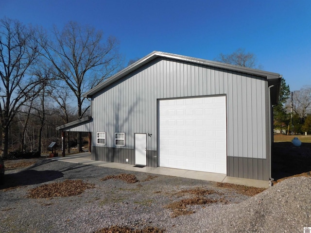 view of outbuilding with an outbuilding