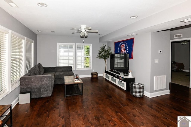 1706 Lane-A Rd, Paducah, KY 42003 - living room with visible vents, baseboards, and hardwood / wood-style flooring