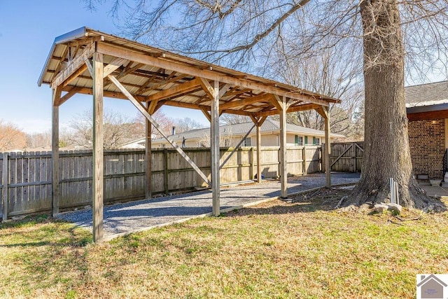 view of yard featuring fence