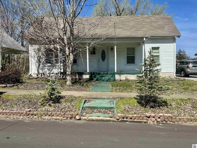 504 Pine St, Murray, KY 42071 - view of front of property with a shingled roof and a porch