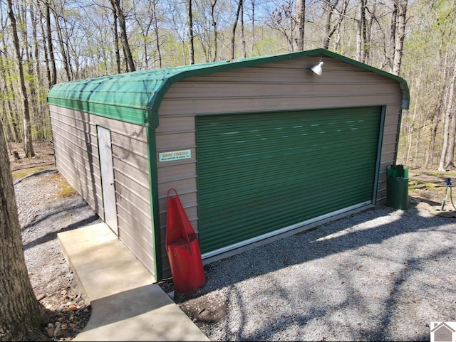 view of detached garage