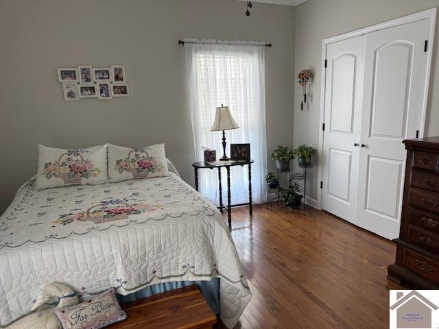 198 Smith Ln, Mayfield, KY 42066 - bedroom with a closet and wood finished floors