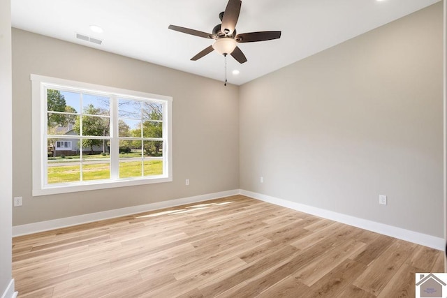 102 Ironwood Dr, Murray, KY 42071 - unfurnished room featuring recessed lighting, visible vents, light wood-type flooring, baseboards, and ceiling fan