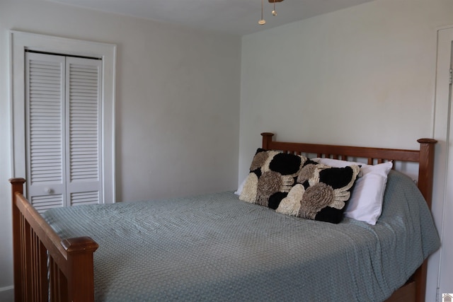 316 S 13th St, Murray, KY 42071 - bedroom featuring a closet