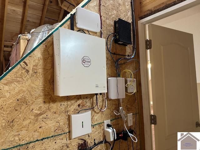 57 Rippling Creek Dr, Murray, KY 42071 - view of utilities