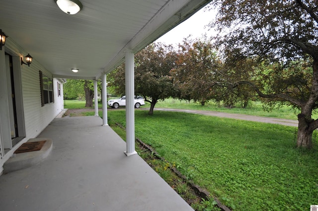5770 Metropolis Lake Rd, West Paducah, KY 42086 - view of patio with covered porch
