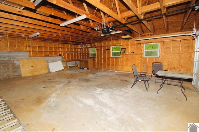 40 Oriole Dr, Eddyville, KY 42038