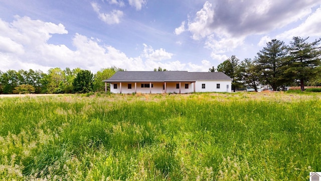 view of front of house