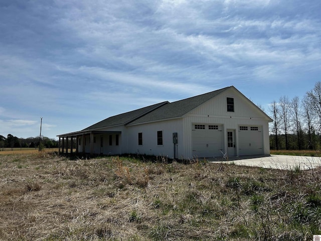 view of property exterior featuring driveway