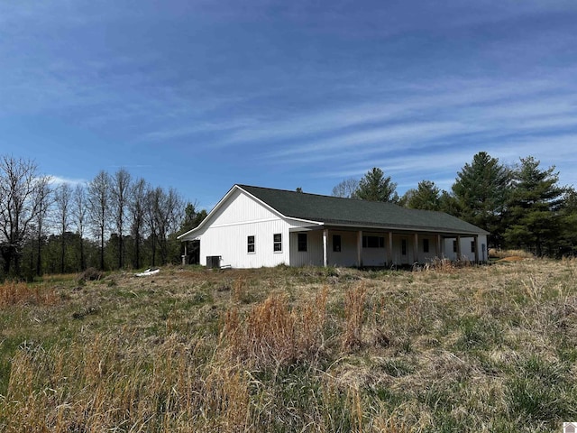 view of side of property