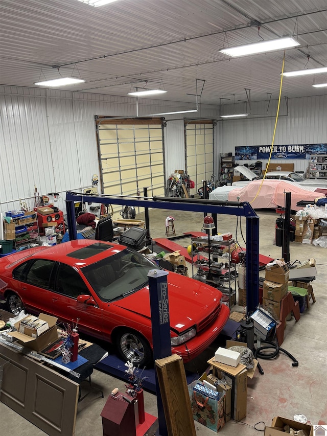 1040 Lone Valley Rd, Calvert City, KY 42029 - view of garage