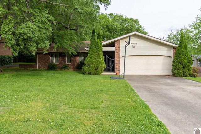 view of front of house featuring brick siding, driveway, a front yard, and a garage