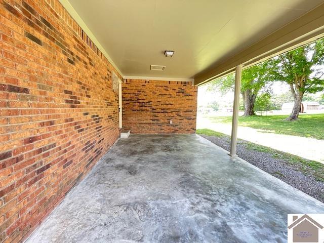 197 Briarfield Ln, Cadiz, KY 42211 - view of patio / terrace