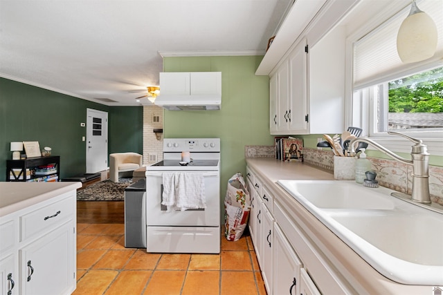 521 Whitnell Ave, Murray, KY 42071 - kitchen featuring electric stove, a sink, white cabinets, crown molding, and ceiling fan