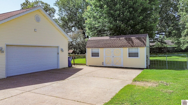 200 Lions Den Ln, Paducah, KY 42003 - view of detached garage