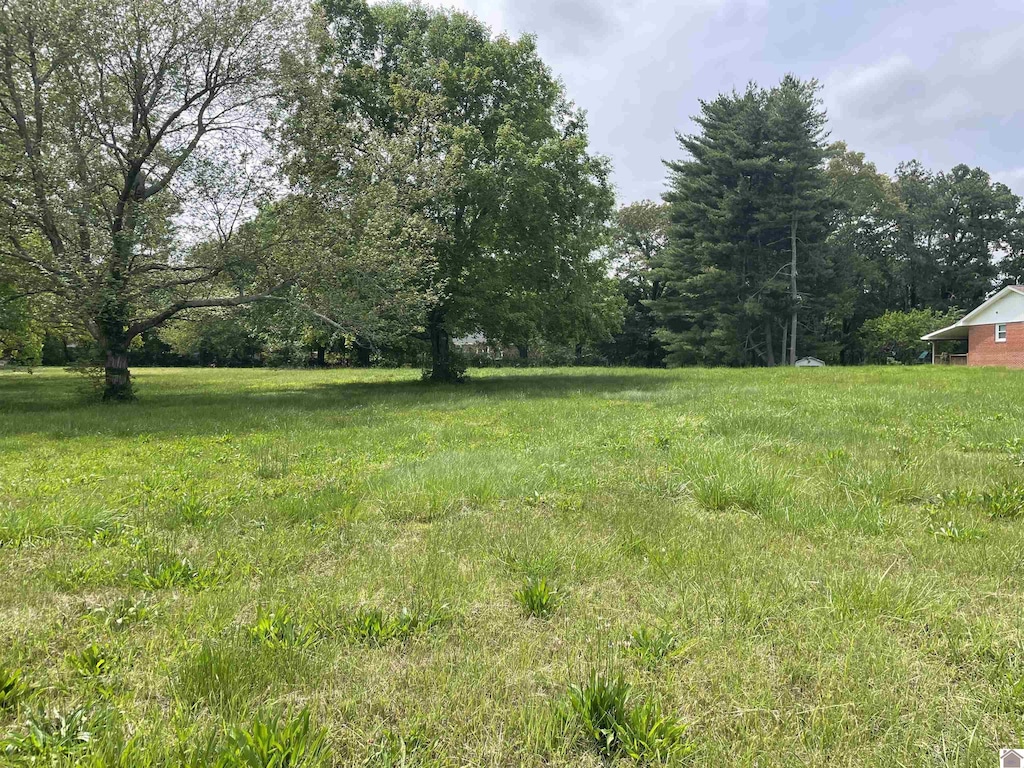 000 N 18th St, Murray, KY 42071