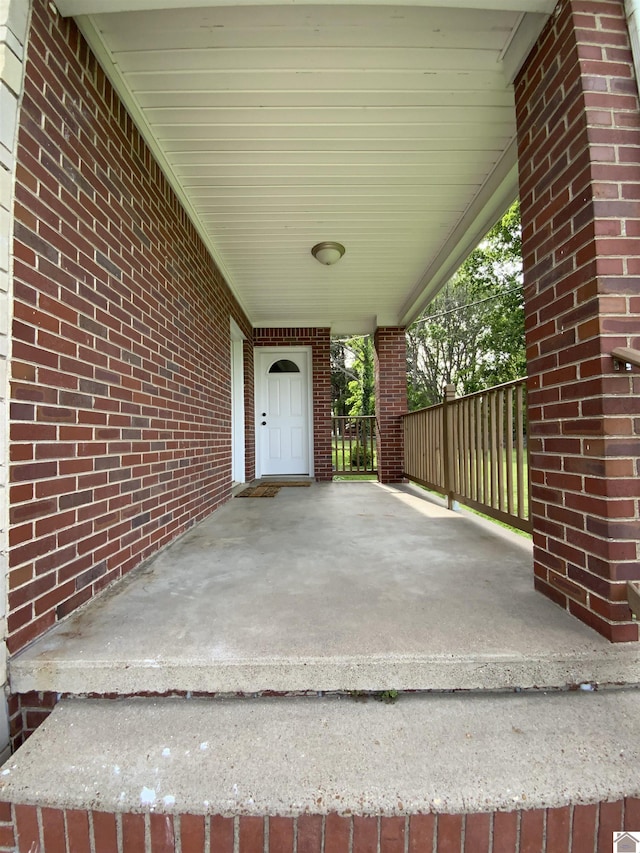 3827 Howle, Paducah, KY 42003 - view of patio / terrace with covered porch