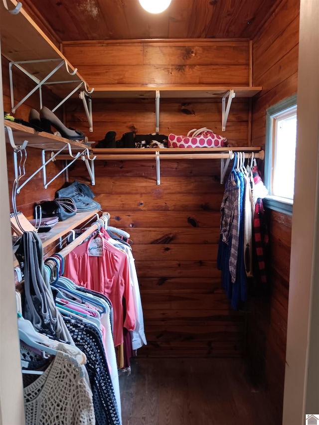 703 Fulton St, Hickman, KY 42050 - walk in closet featuring wood finished floors