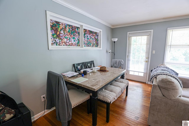 1124 Friedman Ln, Paducah, KY 42001 - dining area with wood finished floors and crown molding