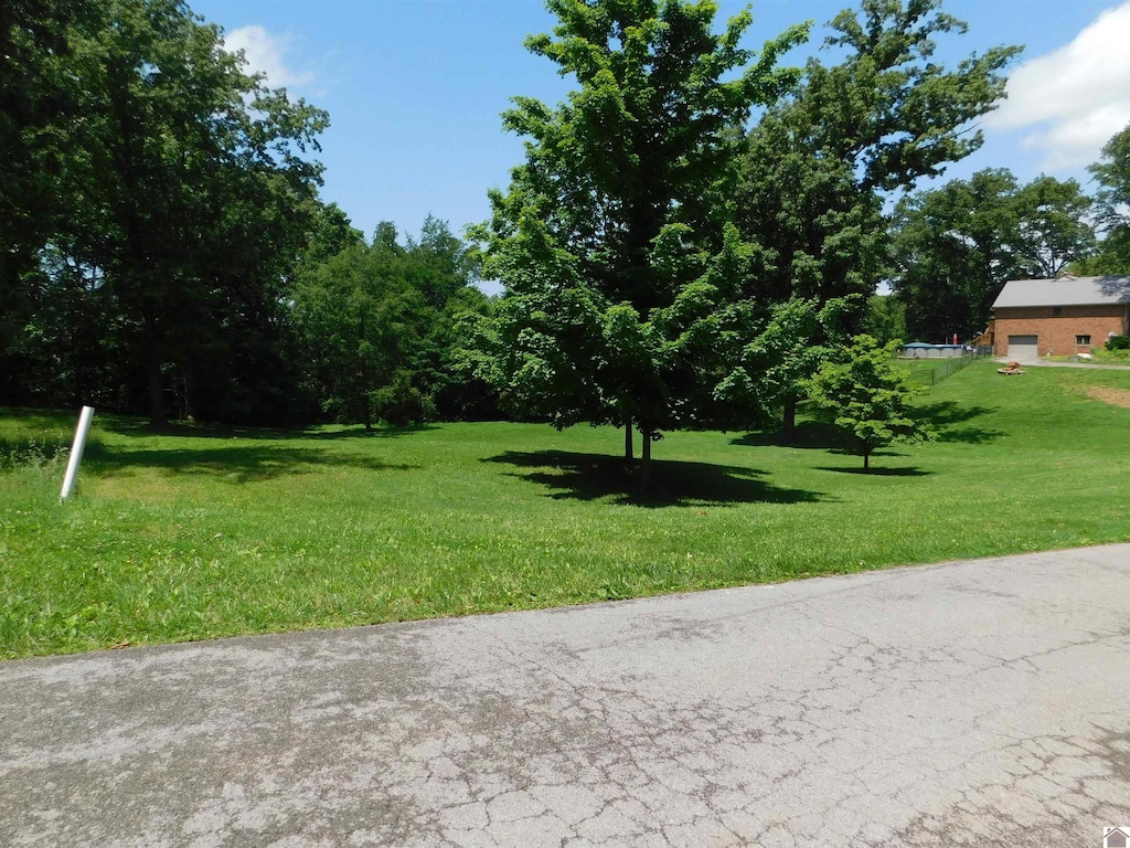 LOT6 Streetland Dr, Cadiz, KY 42211