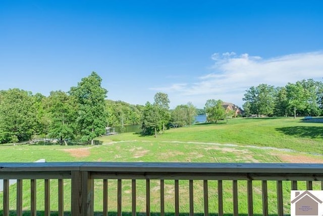 631 Imogene Dr, Gilbertsville, KY 42044 - view of grassy yard with a balcony
